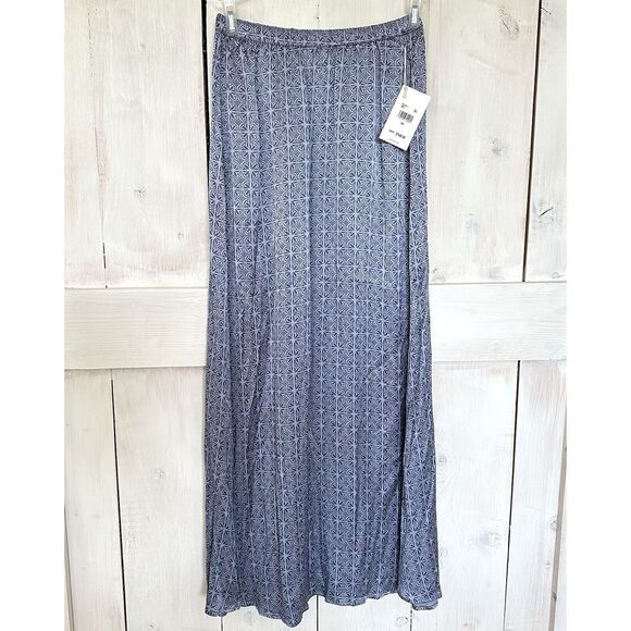 Splendid Ellen Crinkle Maxi Skirt Blue Satin‎ Pockets NEW WITH TAGS Size XS - Picture 3 of 12